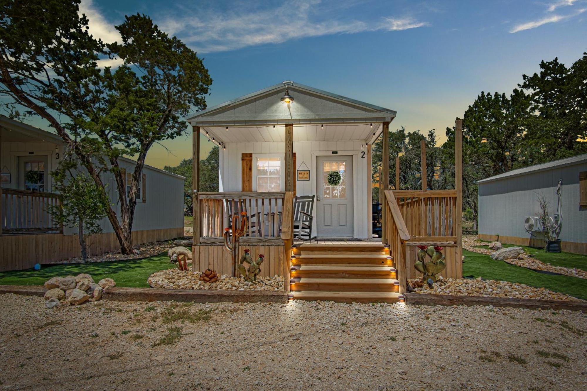 Lucky Star Ranch - Stargazer Tarpley Exterior foto