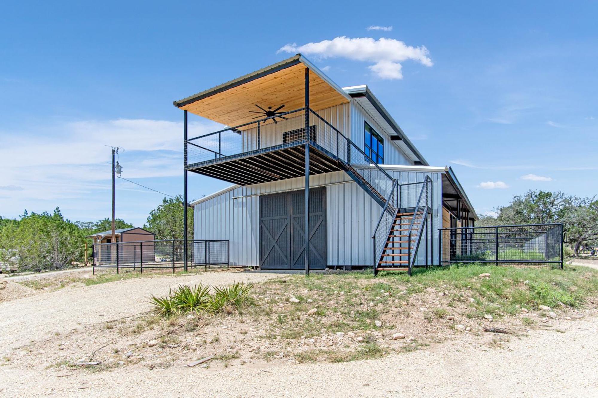 Lucky Star Ranch - Stargazer Tarpley Exterior foto